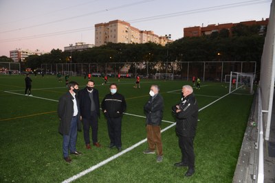 David Guevara, durante una visita al nuevo campo de fútbol de césped artificial del Centro Deportivo Sevilla Este.