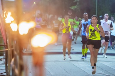 La XI Nocturna del Alamillo 2026 abre inscripciones para el 12 de junio