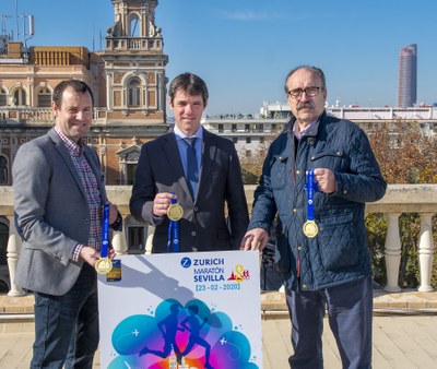 Presentación de la imagen y la medalla del Zurich Maratón de Sevilla 2020.