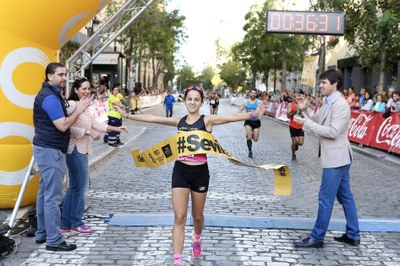 Mamen Ledesma, ganadora de #Sevilla10 Casco Antiguo y del Circuito #Sevilla10 2017