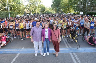 Youssef Izziki y Carmen Gutiérrez se imponen en la Carrera Parque de María Luisa 'Coca-Cola'