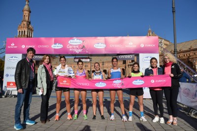 La Carrera de la Mujer tiñe de rosa las calles de Sevilla con más de 5.000 participantes  