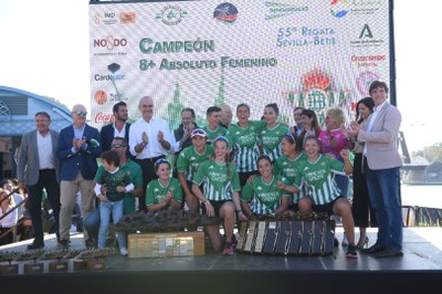 Se amplía la racha de triunfos verdiblanca en la Regata Sevilla-Betis.