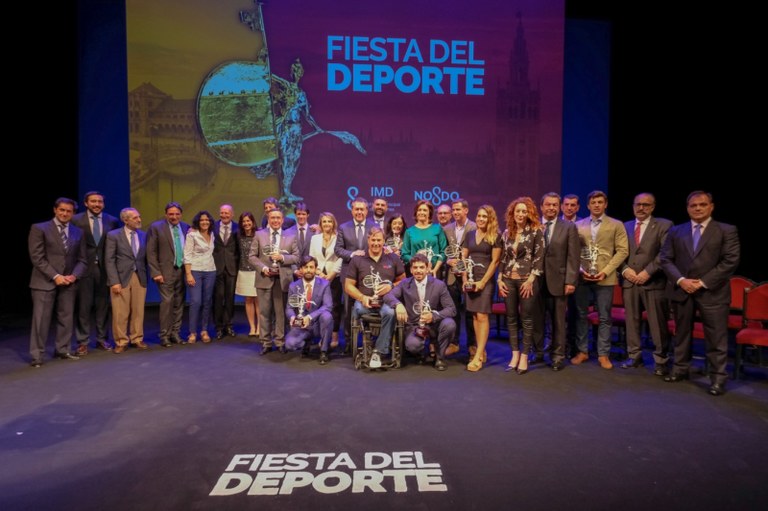 Foto de familia de la Fiesta del Deporte 2018