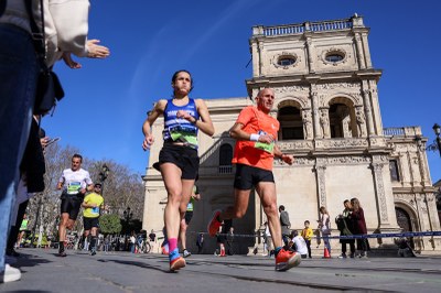 El 40 Zurich Maratón de Sevilla contará con servicios especiales de movilidad, limpieza y seguridad