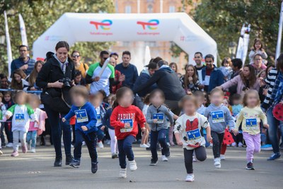 El Zurich Maratón de Sevilla abre inscripciones para las carreras infantiles, el concurso de fotografía y los puntos de animación
